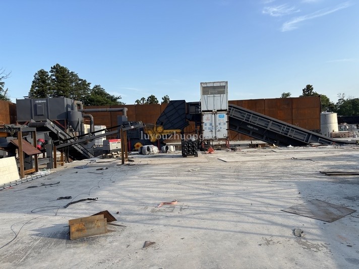 日本次仁地區(qū)破碎線 x射線分選機(jī)安裝完成