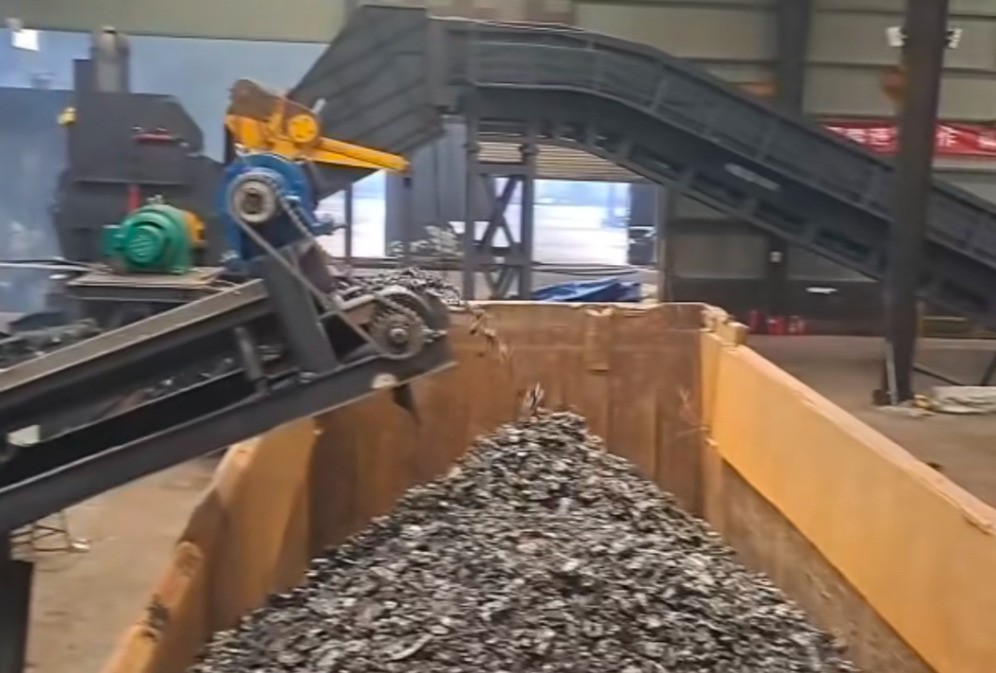 汽車機(jī)鋁破碎機(jī)