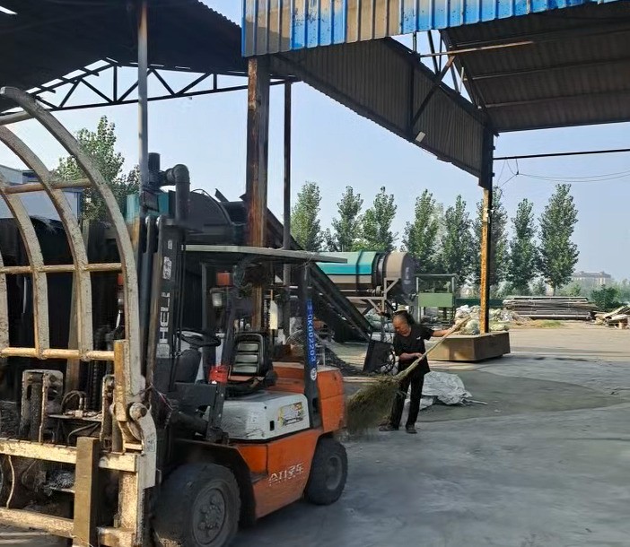 好的衛(wèi)生環(huán)境不僅會讓生產(chǎn)更加安全，也會讓人心情舒暢，好的心情會吸引好運(yùn)的。