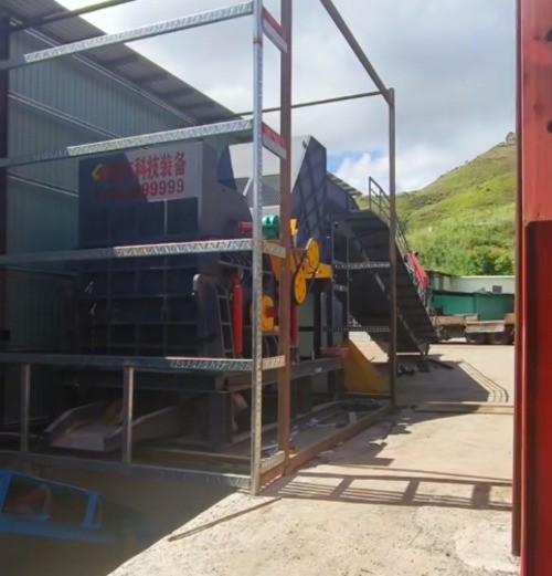 眾所周知香港寸土寸金，這給破碎機(jī)的布局規(guī)劃增加了難度。不過(guò)對(duì)路友來(lái)說(shuō)，這都能找到解決辦法。