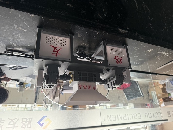 為給客戶帶來(lái)更好的觀感體驗(yàn)，路友將撕碎機(jī)做成了1：1的模型